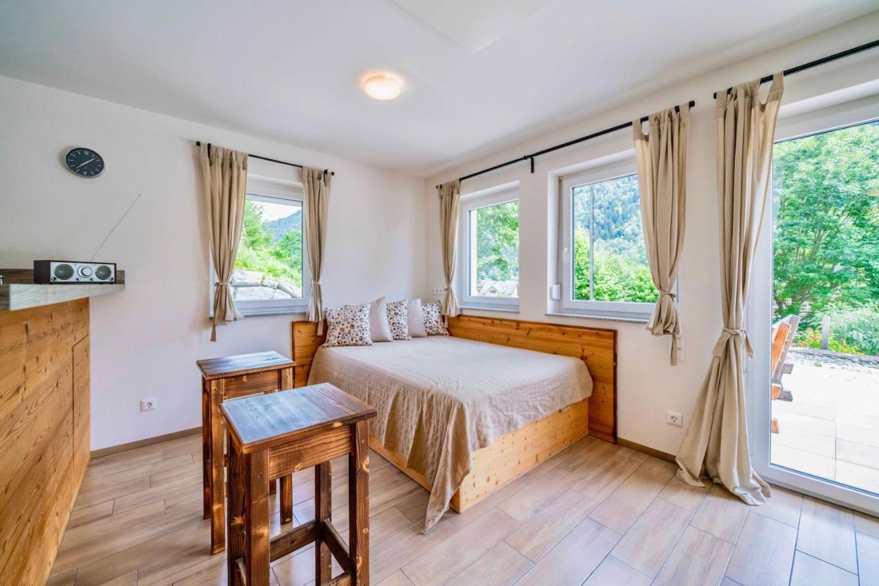 1Schoenes Ferienhaus Im Sonnigen Kaernten Döbriach Buitenkant foto